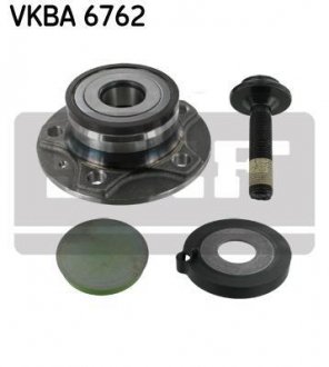 Подшипник ступицы, комплект AUDI A6/A7/Q5 &quot;R &quot;10-18 SKF VKBA6762 (фото 1)