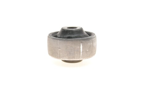 Сайлентблок AUDI/SEAT/SKODA/VW A1/A3/Q3/Leon/Octavia/Caddy/Golf "F "98>> SKF VKDS 331001