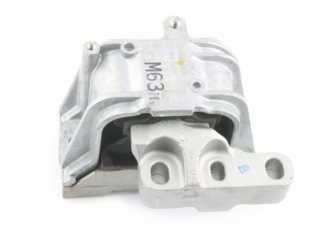 Опора двс правая vw caddy, golf, jetta, passat/audi a3/skoda octavia, superb, yeti 1.8, 2.0 (04-) VAG 1K0199262M