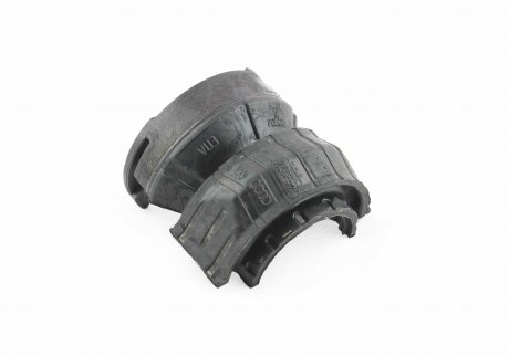 Втулка стабилизатора переднего, 38mm VW Touareg 02-10, Audi Q7 06-15 VAG 7L8 411 313 B